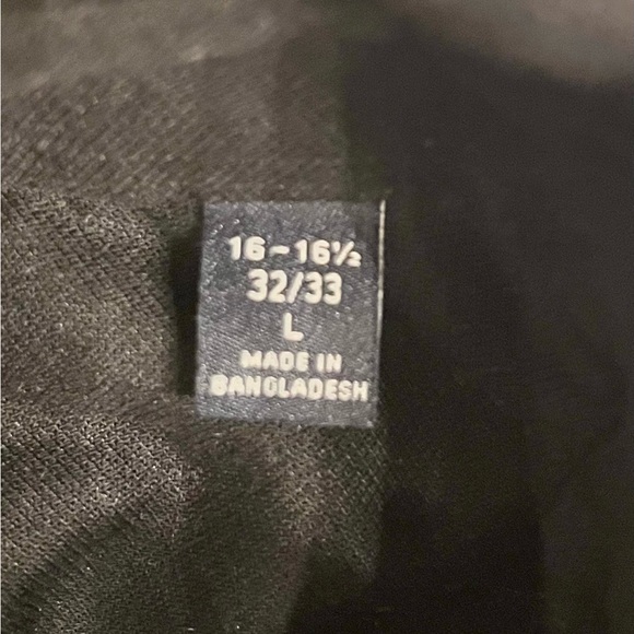 Tommy Hilfiger Slim Fit Men’s Dress Shirt - Picture 3 of 4